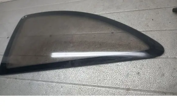 Opel Corsa C Rear side window