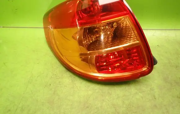Suzuki SX4 Rear/tail lights 22016684