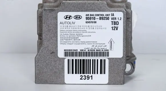 Hyundai i10 Airbag control unit/module 95910B9250 624578100 B9CSZB28120425