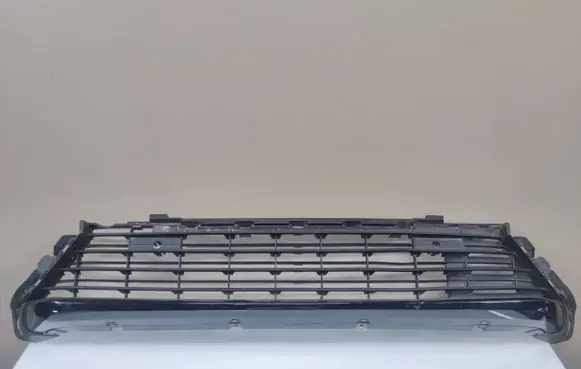 Opel Combo E Front bumper lower grill 9818196480