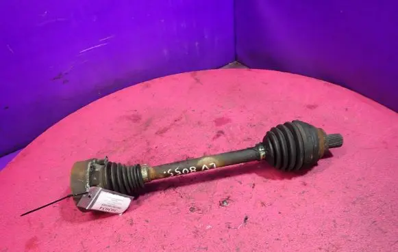Seat Leon (1P) Front driveshaft