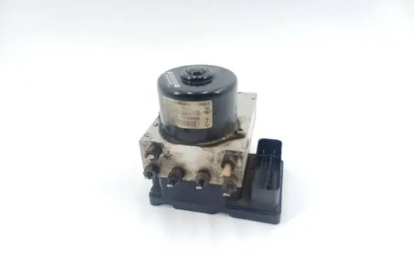 Volvo V70 ABS Pump 30643982 10092504053 5WK84034