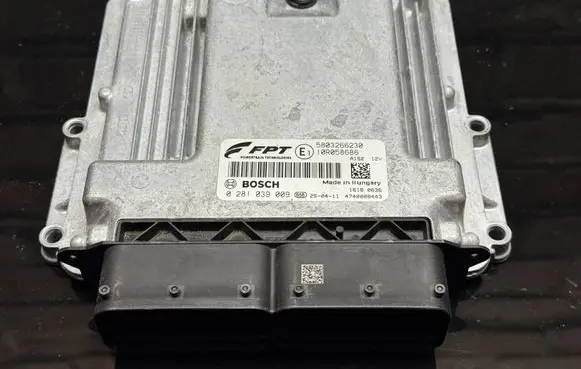 Iveco Daily 6th gen Engine control unit/module ECU 5803266230 0281039009