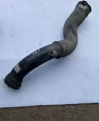 BMW 1 F20 F21 Intercooler hose/pipe 7597587 CZ15476810 1541