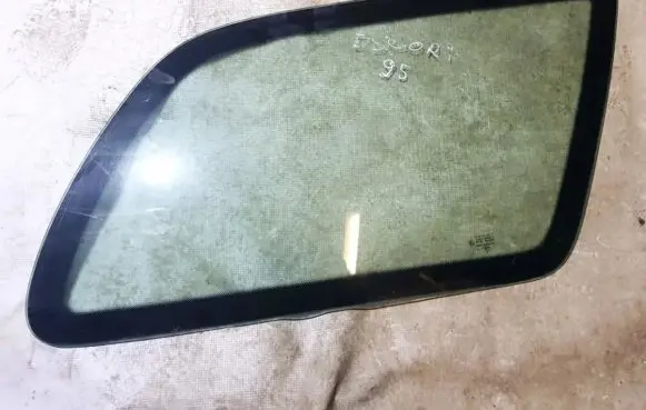 Ford Escort Rear side window