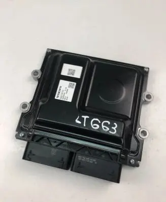 Volvo V40 Engine control unit/module ECU 32213773