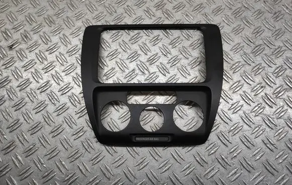 Volkswagen Jetta VI Climate control/heater control trim 5C6858071