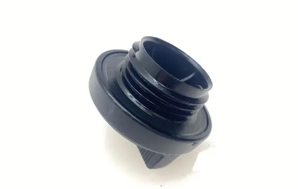 Toyota Auris 150 Oil filler cap 