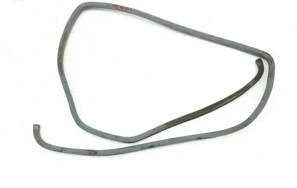 Mercedes-Benz E W124 Front door rubber seal 