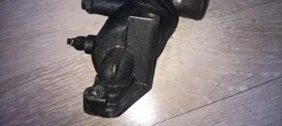 Opel Vectra B Thermostat housing 90412717 2503105