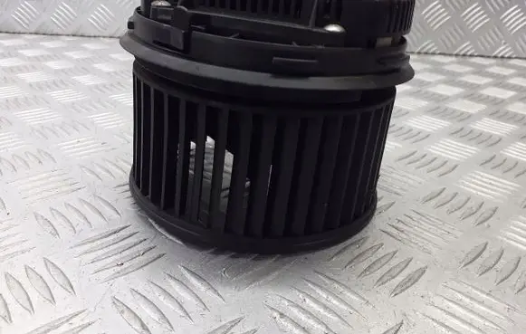Volvo V50 Front door blower motor 4M5H-18456-CC