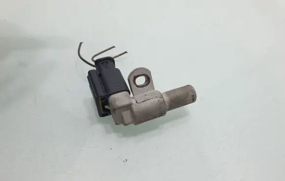 Peugeot 3008 I Camshaft speed sensor 9665443580