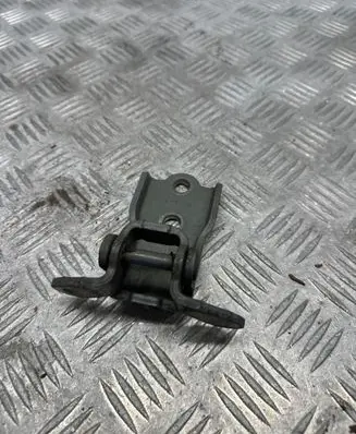Opel Antara Front door upper hinge