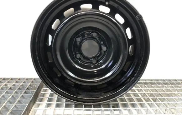 Toyota ProAce City R15 steel rim 