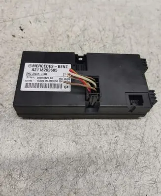 Mercedes-Benz E W211 Seat control module A2118202685
