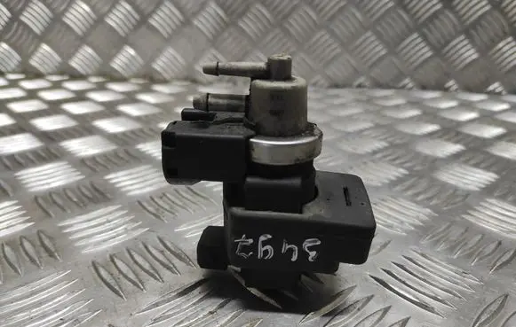 Renault Megane II Turbo solenoid valve 36611200