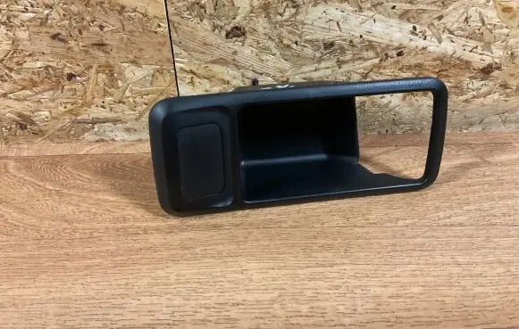 Ford Focus Other front door trim element 3M51226A37ADW