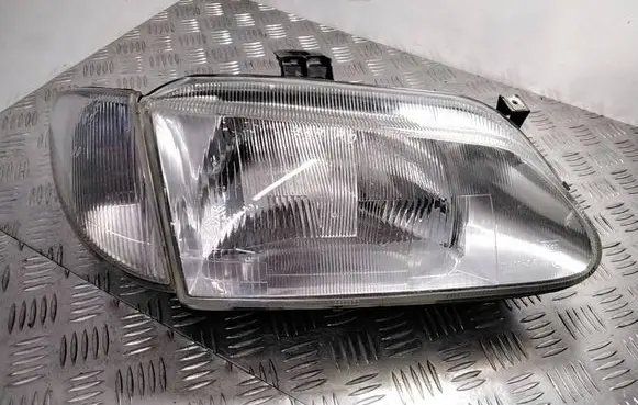 Renault Scenic I Headlight/headlamp 88201095 4706