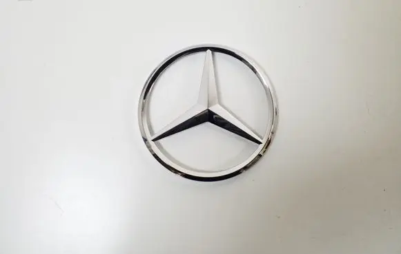 Mercedes-Benz S C217 Manufacturer badge logo/emblem A0998170000
