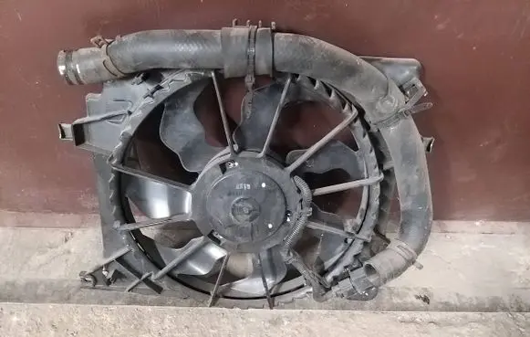 KIA Rio Electric radiator cooling fan