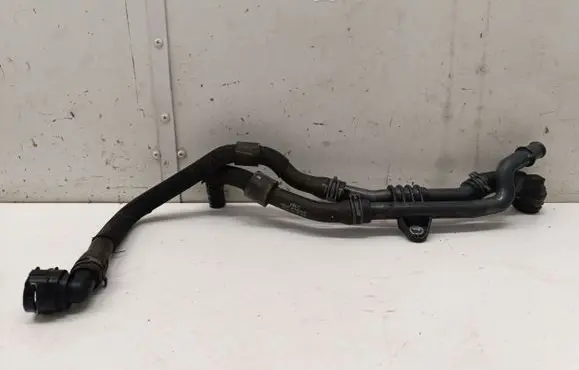 Audi A3 8Y Engine coolant pipe/hose 3Q0122073 3Q0121064AE