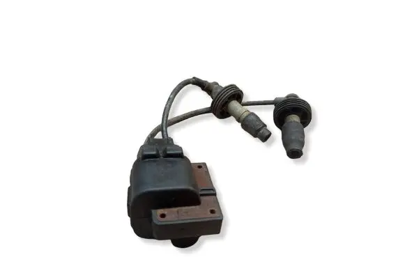 Renault Kangoo I High voltage ignition coil 7700850999 2526051A 863020