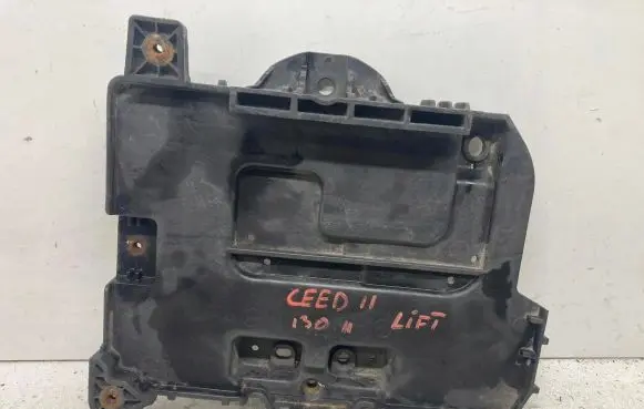 Battery box tray