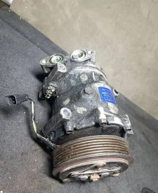Volvo V50 Air conditioning (A/C) compressor (pump) 31291882