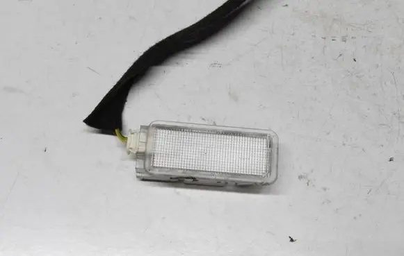 Peugeot 308 Glove box light 20DP42