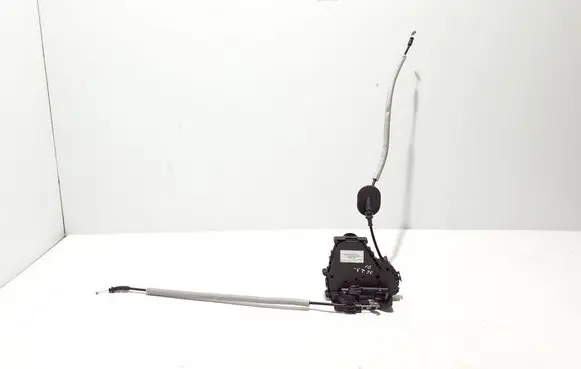 Renault Scenic E-Tech V Rear door lock 825025030R