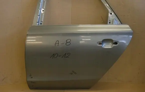 Audi A8 S8 D4 4H Rear door