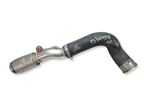 Opel Meriva B Air intake hose/pipe S26309367 13360915