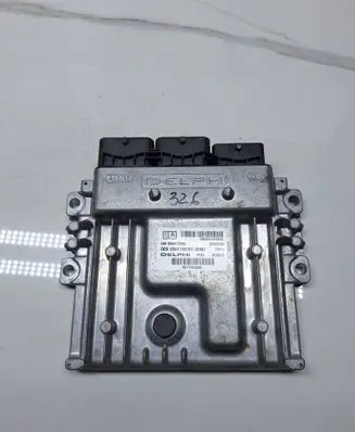 Citroen C5 Engine control unit/module 9666912580 9677563880 28303589