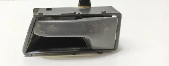 Rear door interior handle