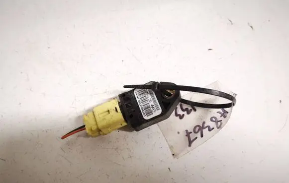 KIA Carnival Airbag deployment crash/impact sensor 959202f100 95920-2f100