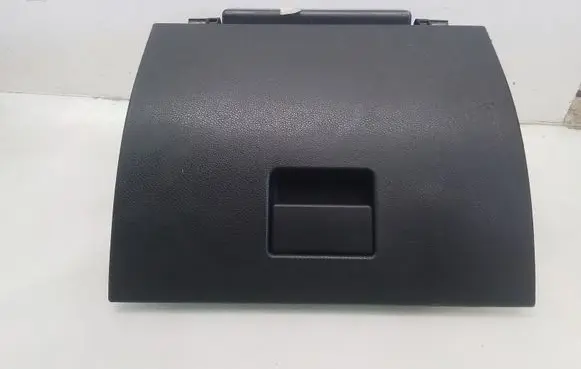 Ford Fusion Glove box