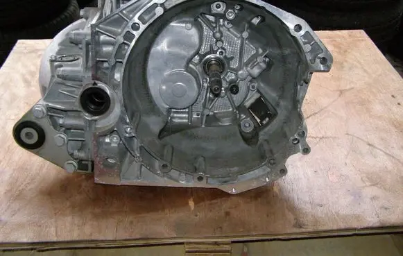 Peugeot Boxer Manual 6 speed gearbox 1612810980