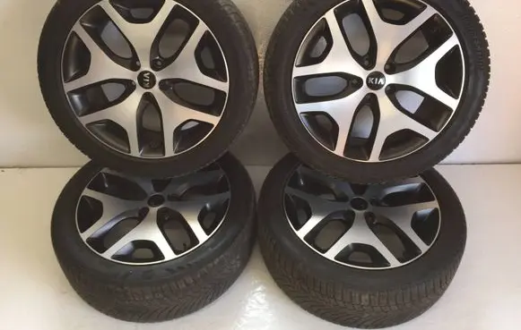 KIA Sportage R19 alloy rim 52910F1500