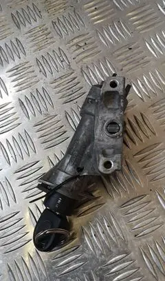 Volkswagen PASSAT B5 Ignition lock 4b0905851a
