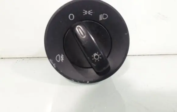 Skoda Octavia Mk2 (1Z) Light switch 1Z0941431F