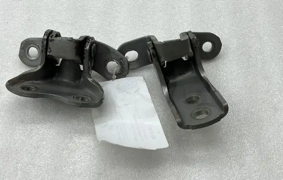 Front door hinge set