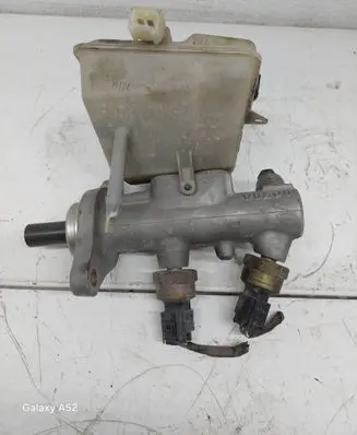 Volvo V70 Master brake cylinder 8646006