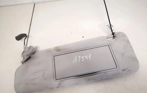 Toyota Avensis T250 Sun visor