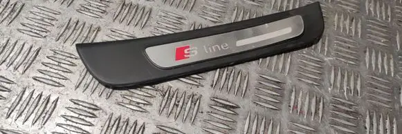 Audi A7 S7 4G Rear sill trim cover 4G8853376