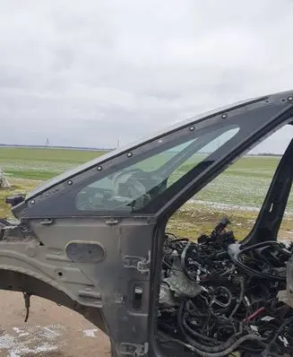 Opel Zafira C Front triangle window/glass 