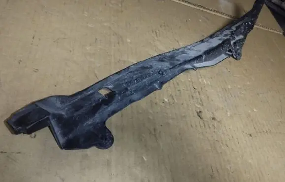 Fender foam support/seal