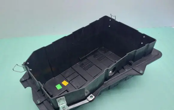Audi Q7 4L Battery box tray 7L0801283E