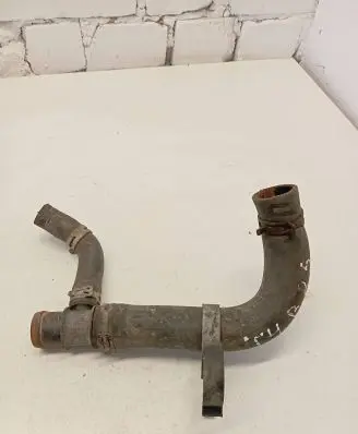 Volkswagen Transporter - Caravelle T4 Engine coolant pipe/hose 323220