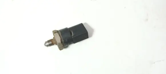 Audi A6 S6 C6 4F Fuel pressure sensor 06D906051A