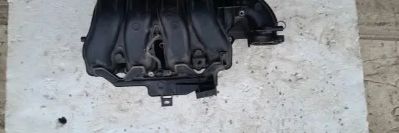 Lexus NX Intake manifold